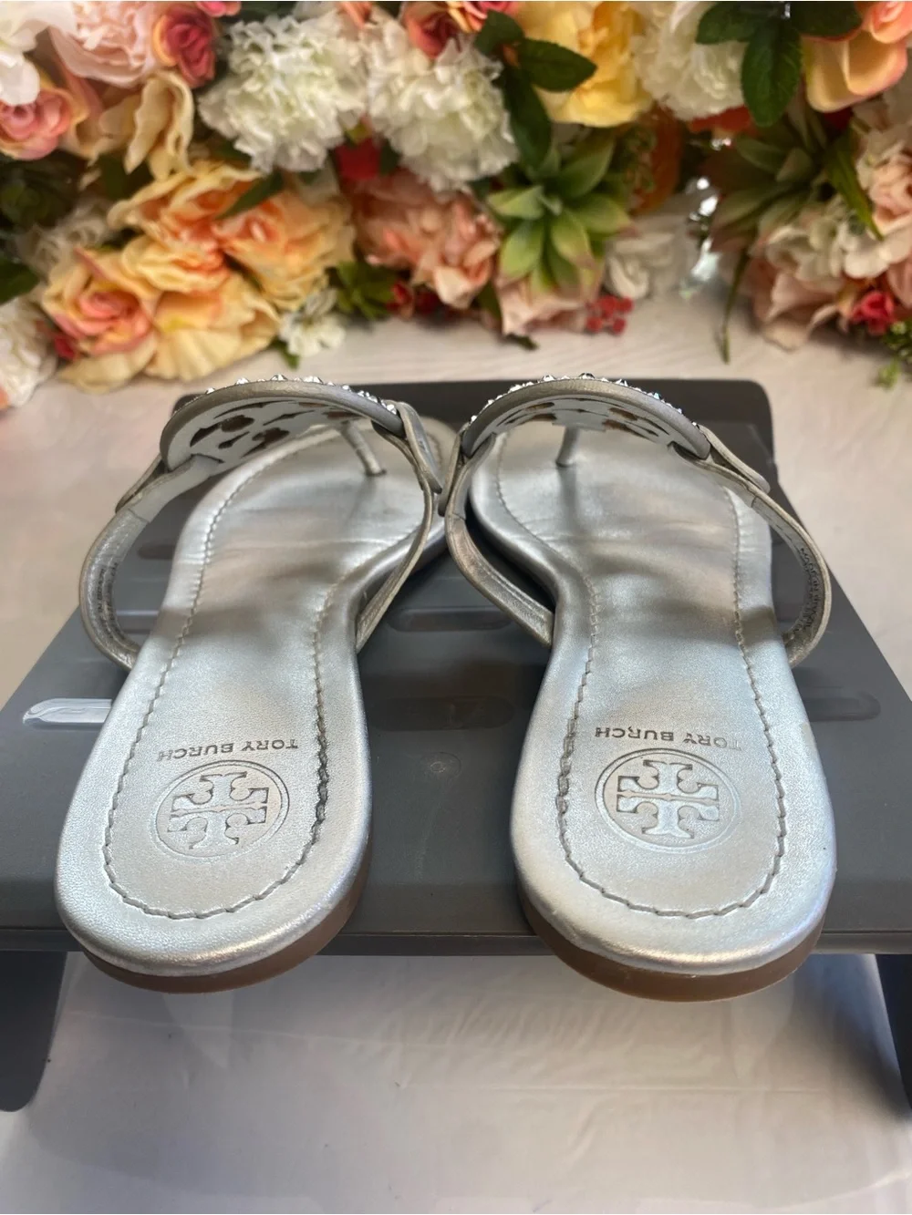 Tory Burch Miller Embellished Crystal Logo Metallic Silver Sandals Size 6M